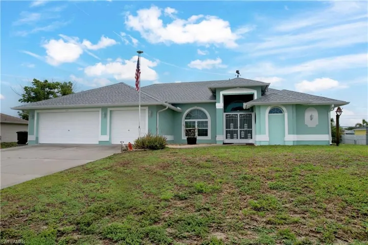 469 Ne 1st Pl, Cape Coral, Florida 33909