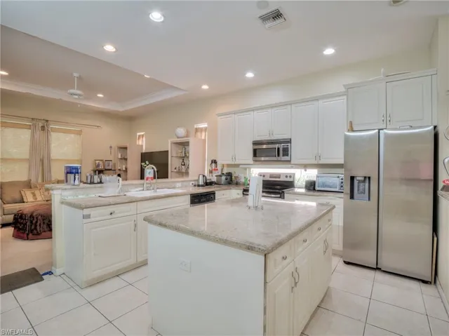9124 Brendan Preserve Ct, Bonita Springs, Florida 34135