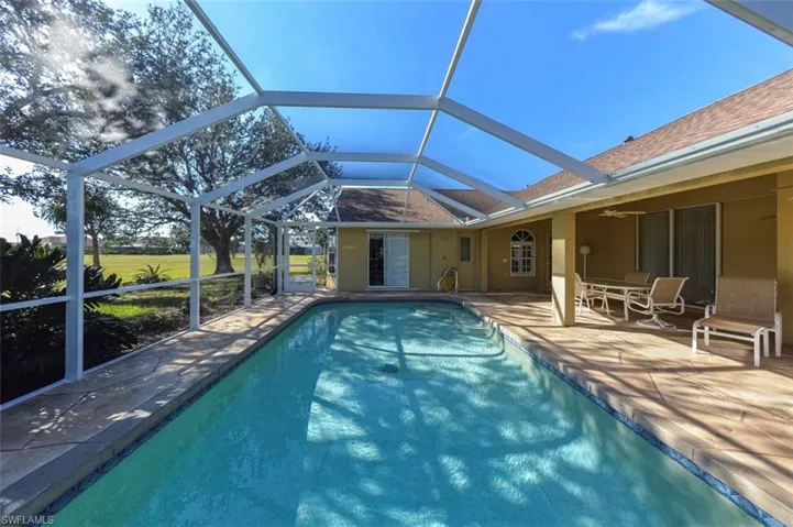 Lanai and swimming pool