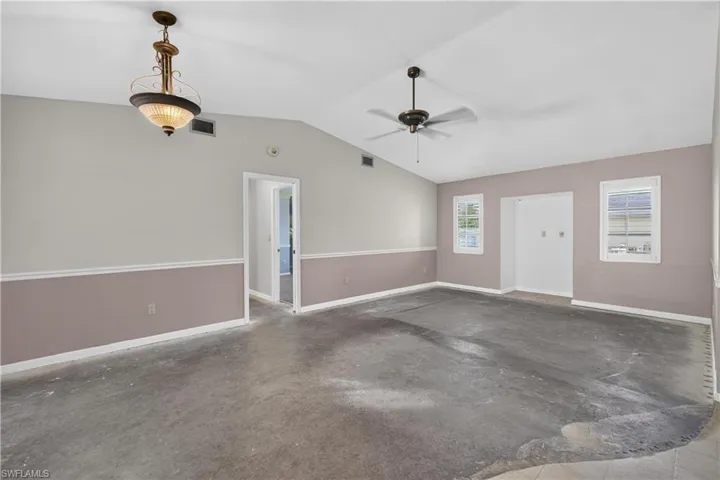 1634 Country Club Blvd, Cape Coral, Florida 33990