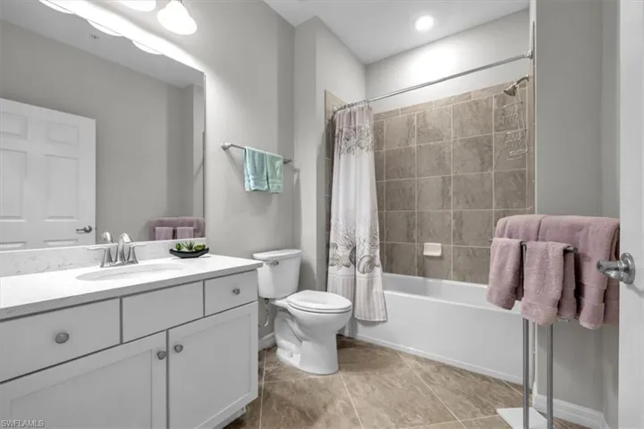 10498 Casella Way 202, Fort Myers, Florida 33913