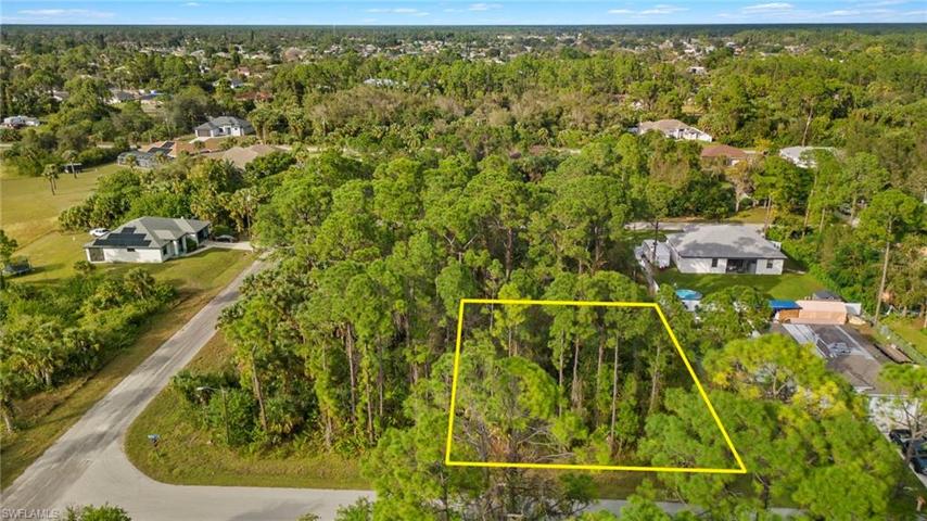 863  Kidvale  ST, Lehigh Acres, FL 33974
