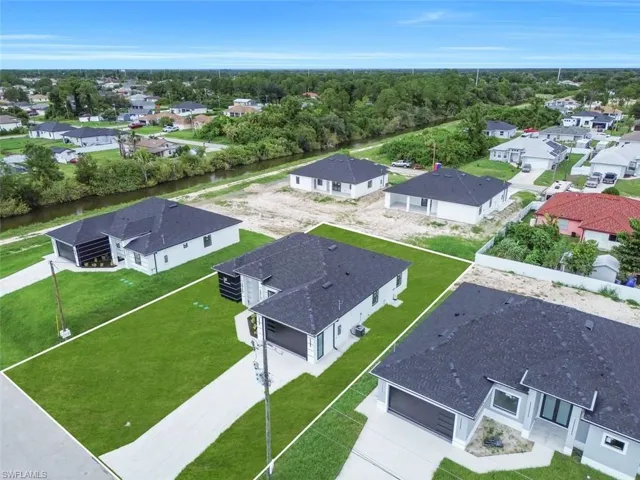 3618 6th St Sw, Lehigh Acres, Florida 33976