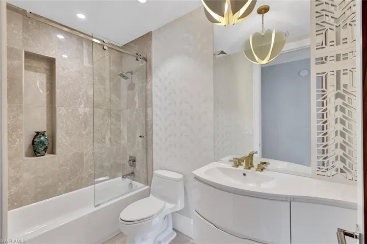 1035 3rd Ave S 201, Naples, Florida 34102