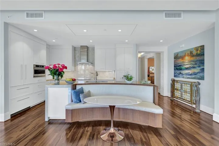 1035 3rd Ave S 201, Naples, Florida 34102