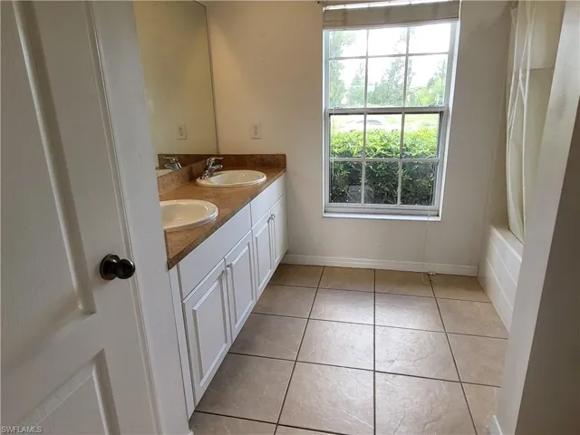 1845 NW 21st  AVE, Cape Coral, FL 33993
