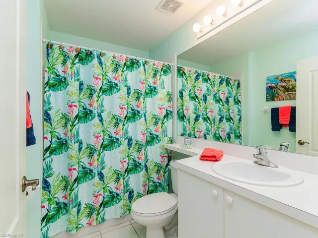 326  Newport  DR, Naples, FL 34114