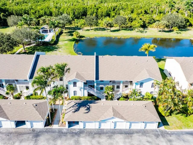 326  Newport  DR, Naples, FL 34114