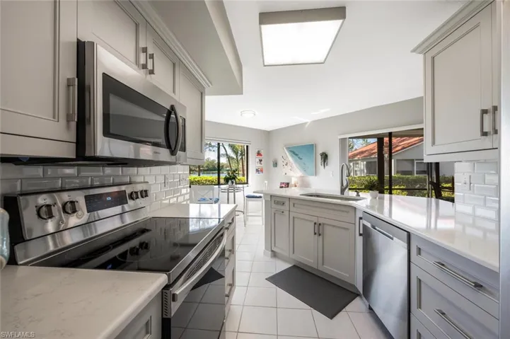 7275  Ascot  CT, Naples, FL 34104