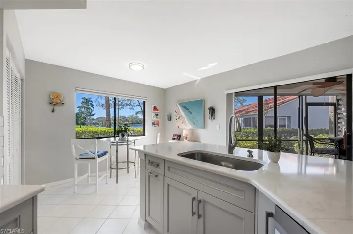 7275  Ascot  CT, Naples, FL 34104