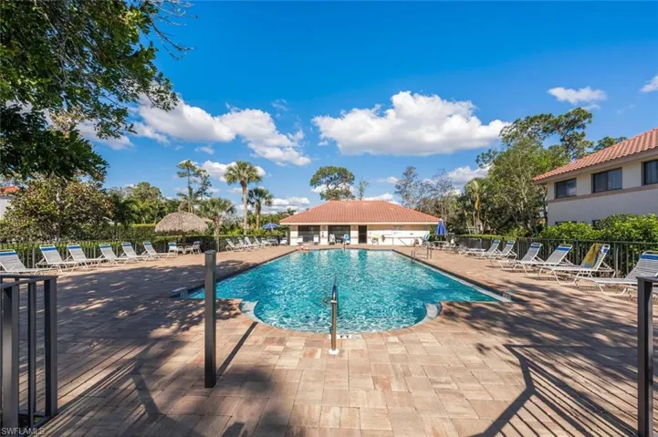 7275  Ascot  CT, Naples, FL 34104