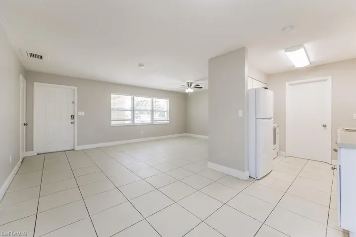 11 Kentucky Rd, Lehigh Acres, Florida 33936
