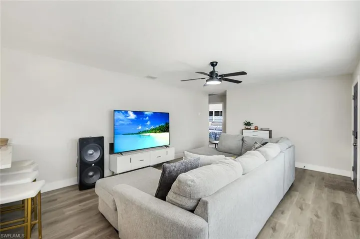 942 Narcissus St, North Fort Myers, Florida 33903