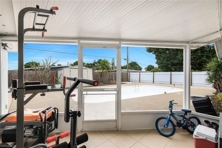 942 Narcissus St, North Fort Myers, Florida 33903