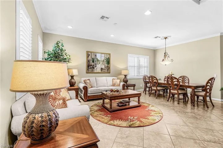3007 Lake Butler Ct, Cape Coral, Florida 33909