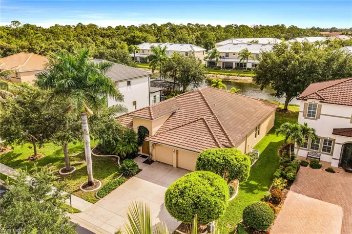 3007 Lake Butler Ct, Cape Coral, Florida 33909