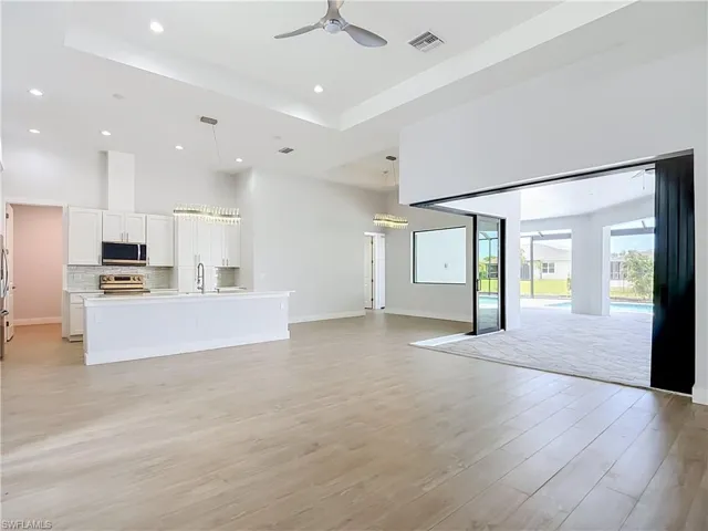 620 Sw 26th St, Cape Coral, Florida 33914