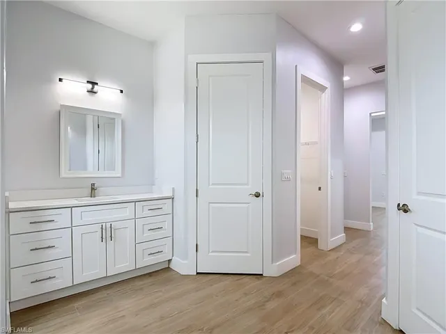 620 Sw 26th St, Cape Coral, Florida 33914