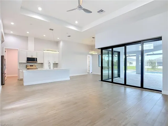 620 Sw 26th St, Cape Coral, Florida 33914