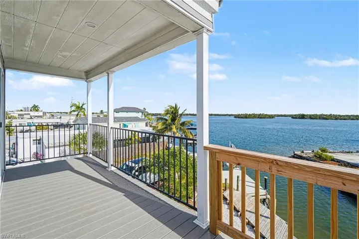 69 Emily Ln, Fort Myers Beach, Florida 33931