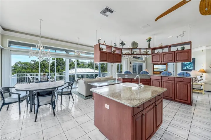 The transom windows let the natural light fill this fantastic space!