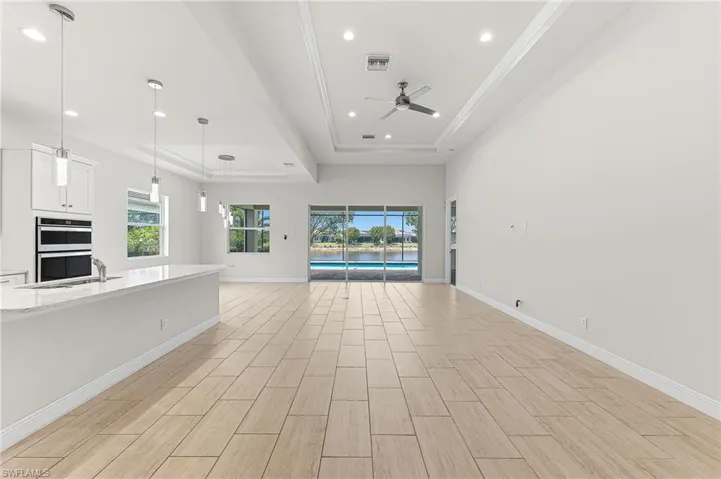 8957 Mustique Ln, Naples, Florida 34114