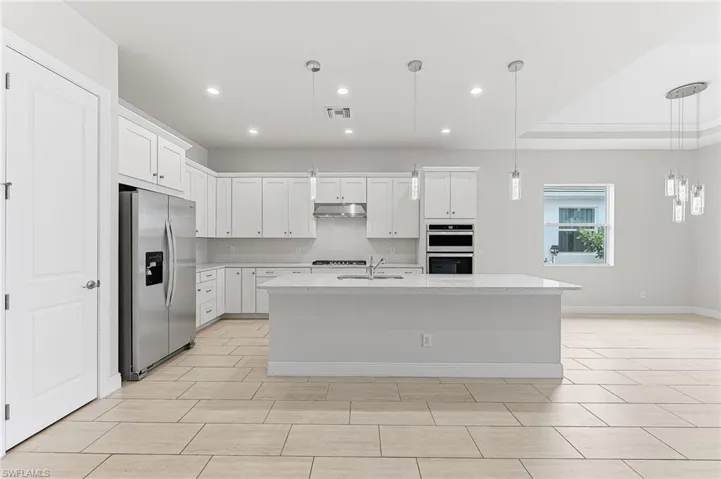 8957 Mustique Ln, Naples, Florida 34114
