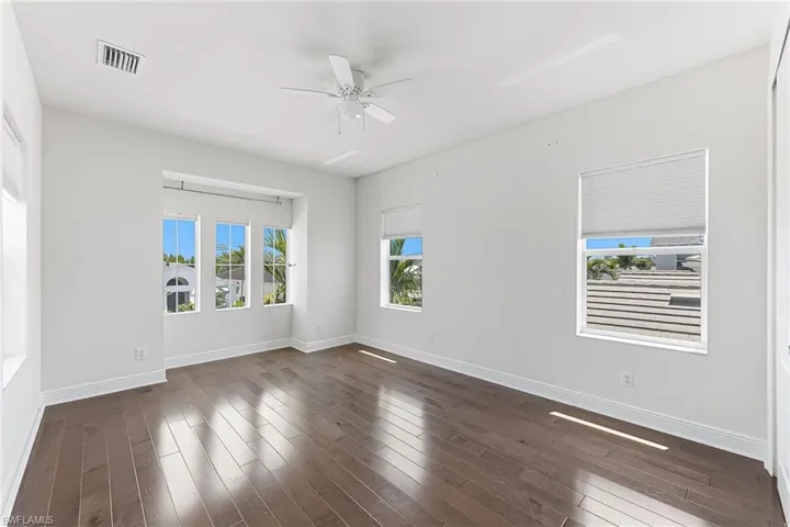 8957 Mustique Ln, Naples, Florida 34114
