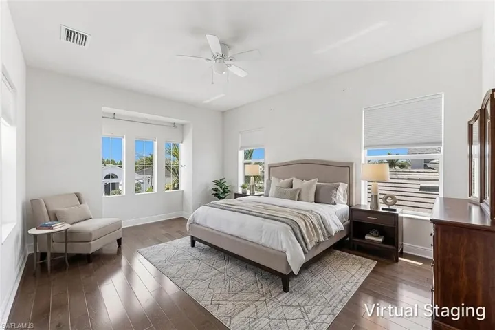 8957  Mustique  LN, Naples, FL 34114