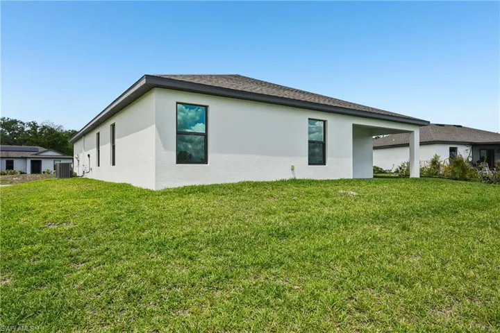 871 Gen D Macarthur Ave, Labelle Fl 33935