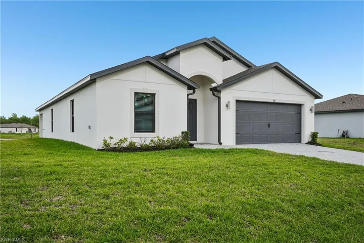 871 Gen D Macarthur Ave, Labelle Fl 33935