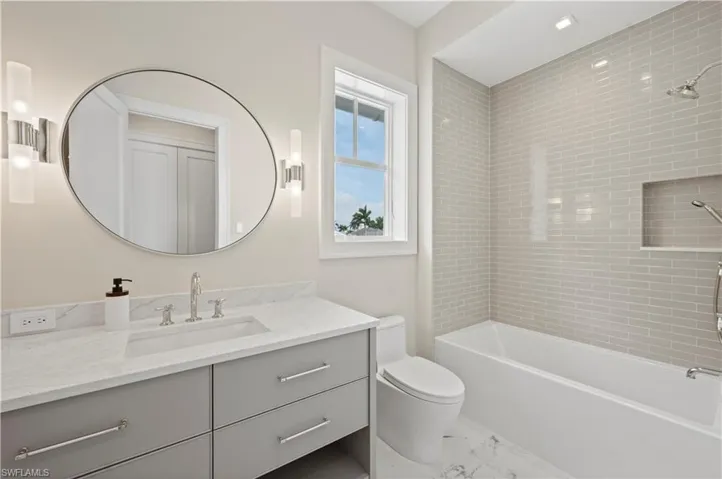 408 16th Ave S, Naples, Florida 34102