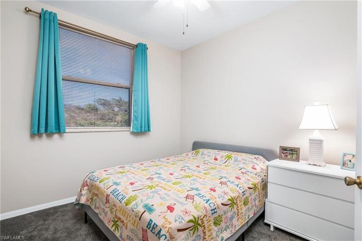Guest bedroom #1
