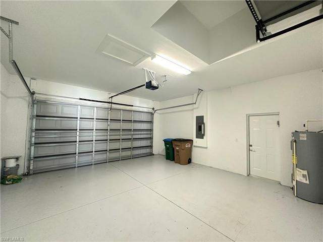 2 Car Garage w/side door