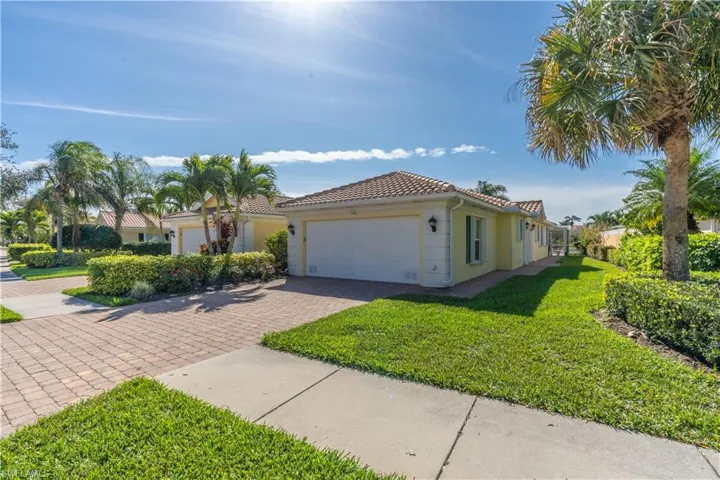 7784 Ionio Ct, Naples Fl 34114