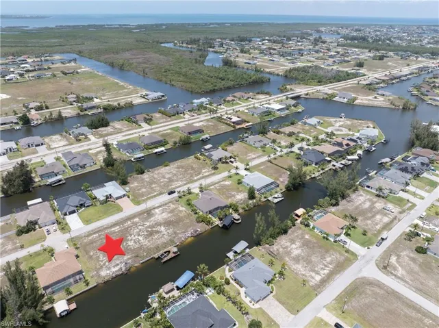 1637 NW 39th  AVE, Cape Coral, FL 33993