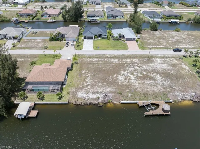 1637 NW 39th  AVE, Cape Coral, FL 33993