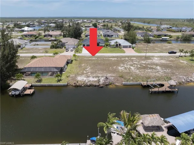 1637 NW 39th  AVE, Cape Coral, FL 33993