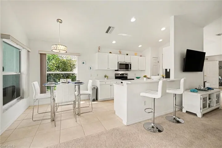 10021 Colonial Country Club Blvd, Fort Myers, Florida 33913