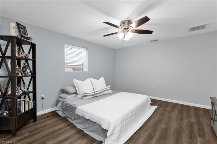 433 Glenridge Ave Nw, Port Charlotte, Florida 33952