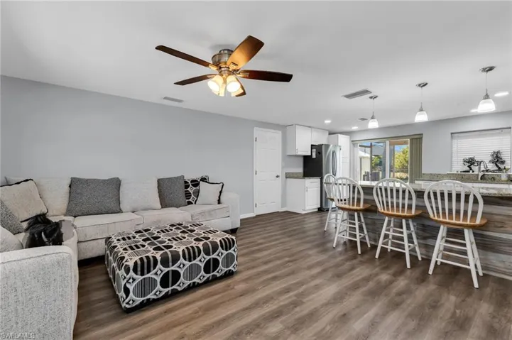 433 Glenridge Ave Nw, Port Charlotte, Florida 33952