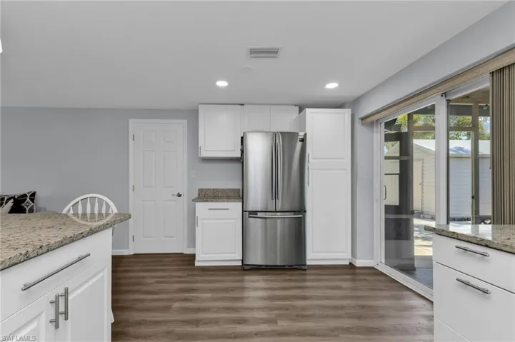 433 Glenridge Ave Nw, Port Charlotte, Florida 33952