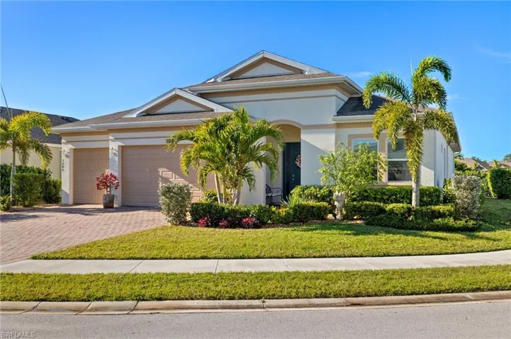 3286 Baravaldo Cir, Cape Coral, Florida 33909