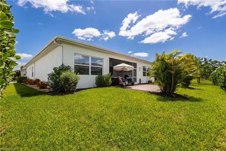 3286 Baravaldo Cir, Cape Coral, Florida 33909