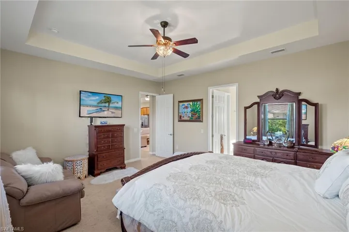 3286 Baravaldo Cir, Cape Coral, Florida 33909