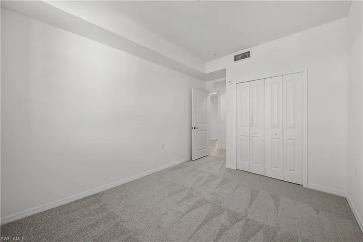 18461  Copperhead N CT, Lehigh Acres, FL 33936