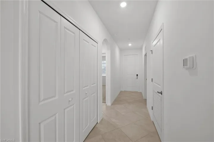 18461  Copperhead N CT, Lehigh Acres, FL 33936