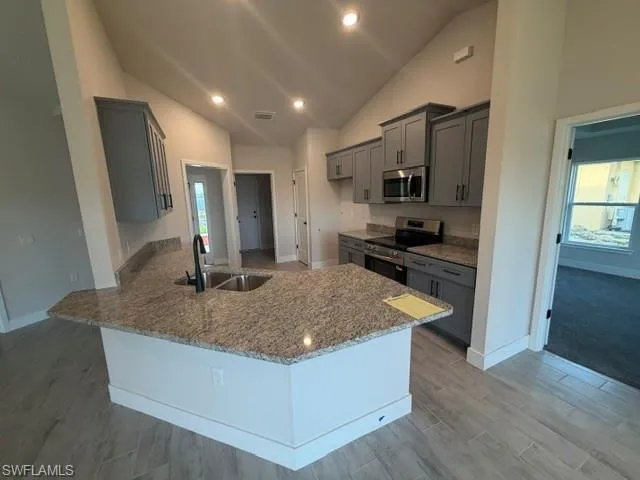 226 NE 15th  TER, Cape Coral, FL 33909