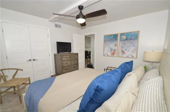 271 Southbay Dr 235, Naples, Florida 34108