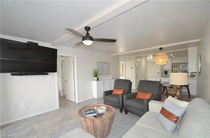271 Southbay Dr 235, Naples, Florida 34108